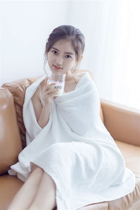 武网综合：斯维亚特克出局 袁悦/安德莱斯库止步女双八强